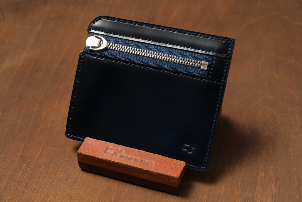 FLAT square (ファスナースクエアミニ財布), GLAMOROUS, -オリジナルノベルティプレゼント-
