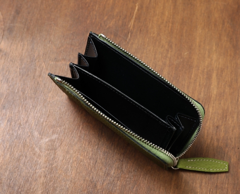 ライトグリーン